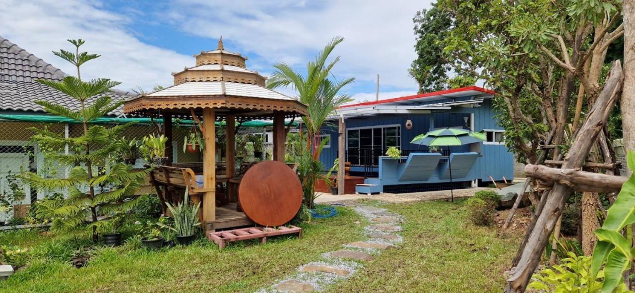 Mana Pool House Bed & Breakfast Чианг Рай Екстериор снимка
